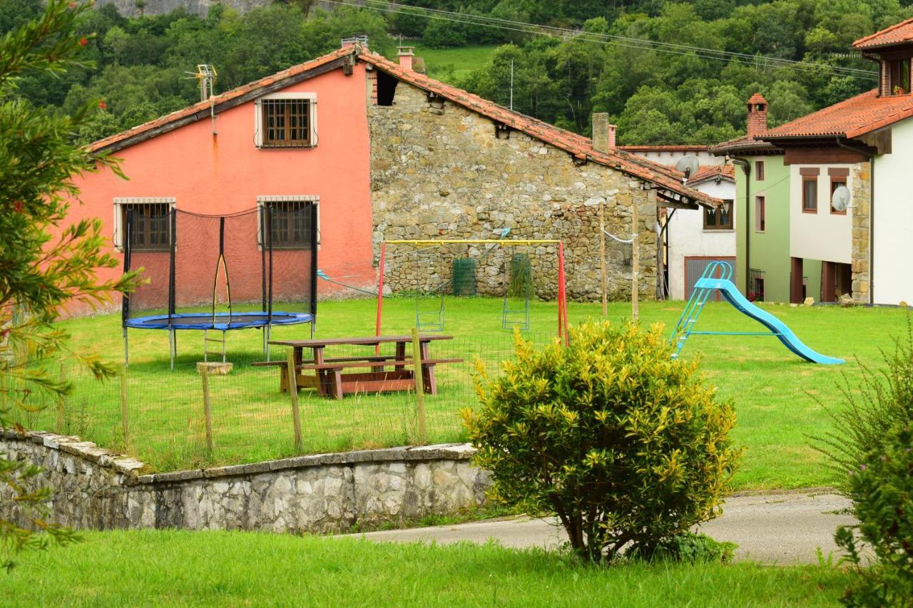 Casa di campagna El Balcon De Onis La Robellada de Onis